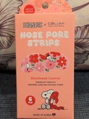 Célavi Peanuts Nose Pore Strips - Pink (Blackhead Control)